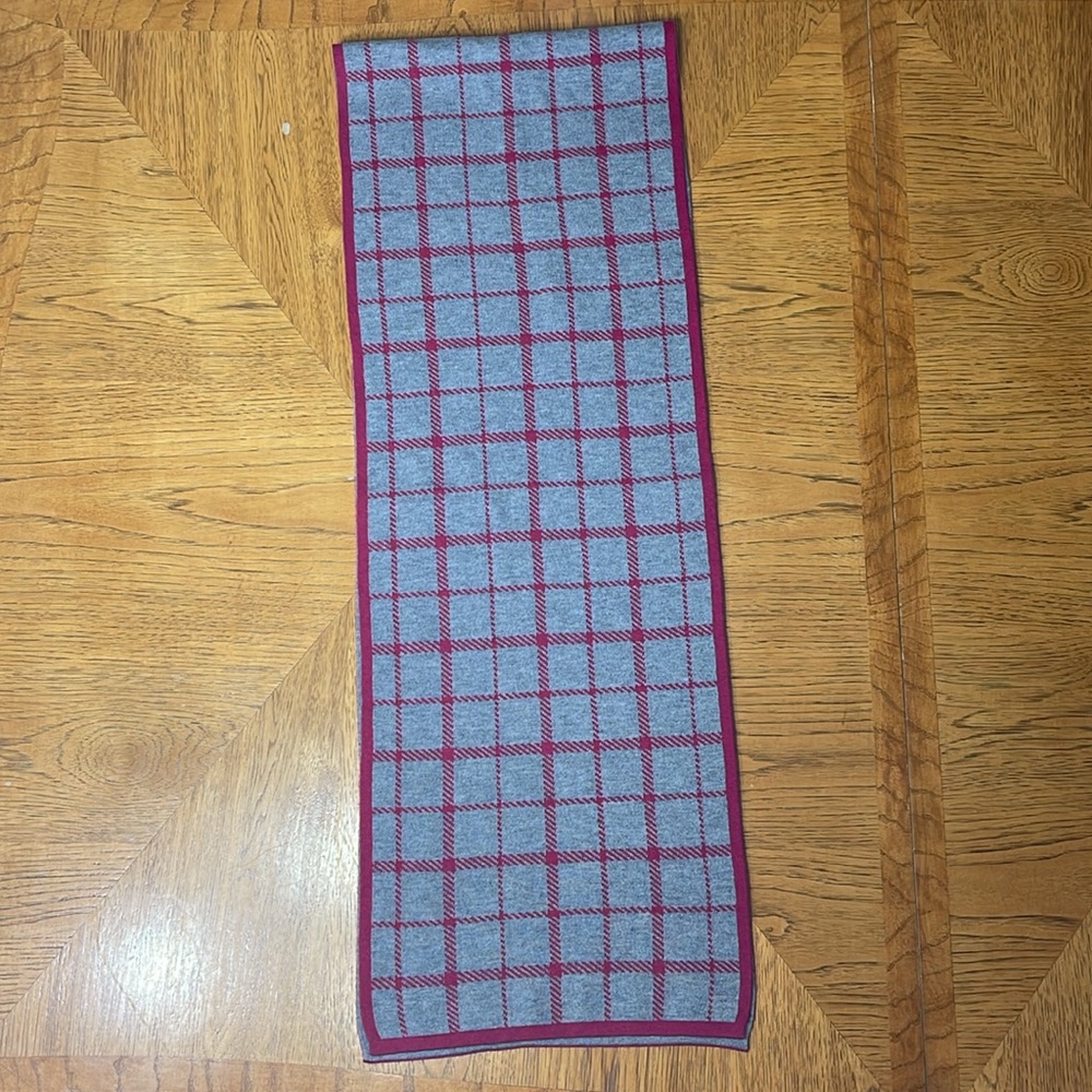 NWOT COACH REVERSIBLE TATTERSALL KNIT SCARF - Picture 8 of 8